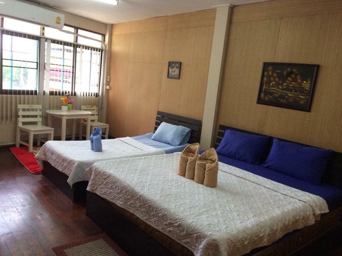 Changphuakgate Guesthouse Csiangmaj Kültér fotó