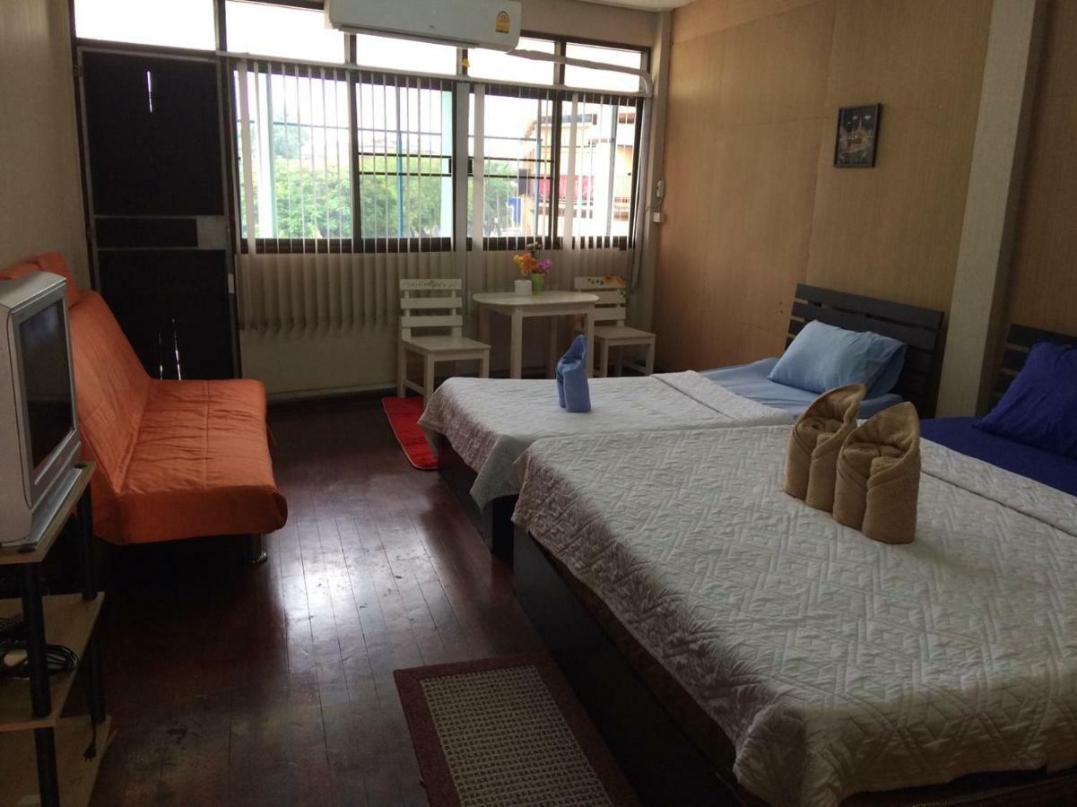 Changphuakgate Guesthouse Csiangmaj Kültér fotó