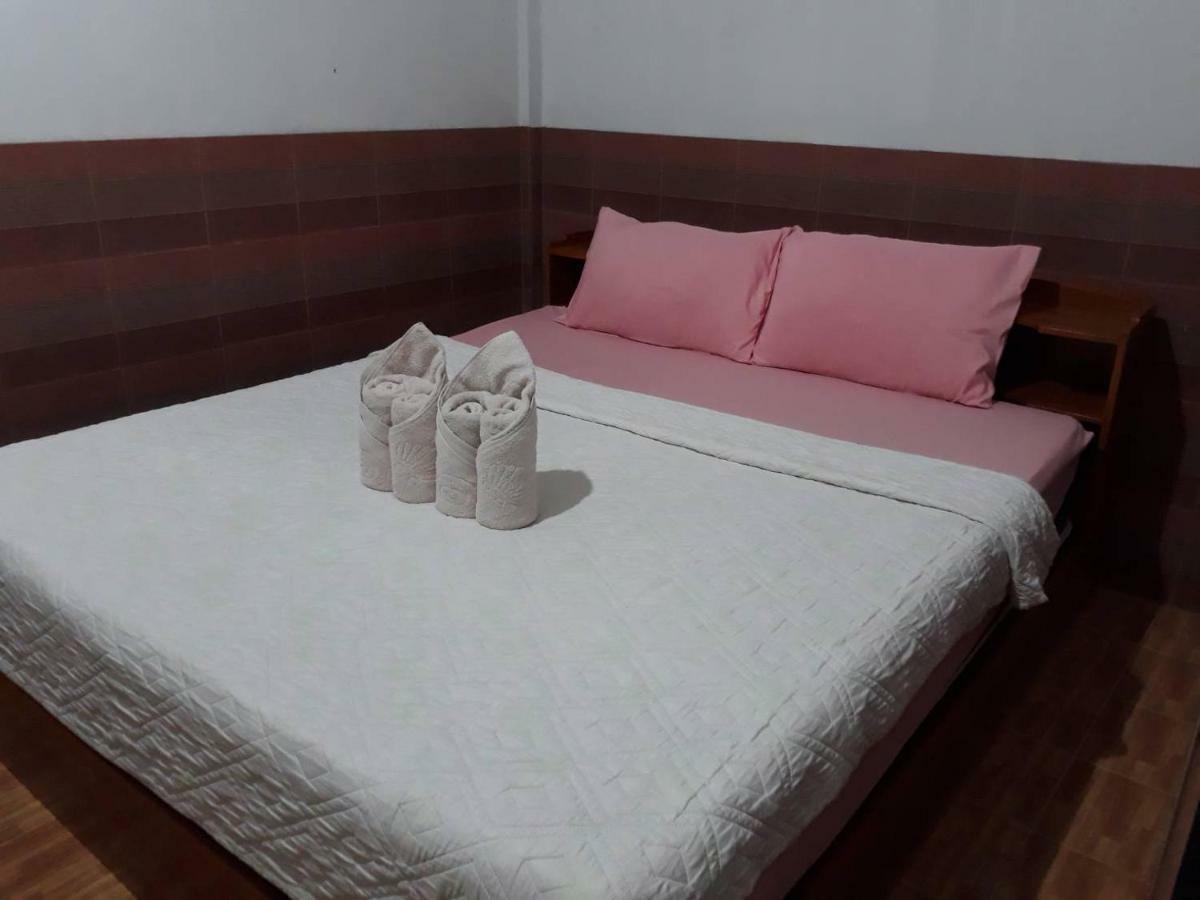 Changphuakgate Guesthouse Csiangmaj Kültér fotó